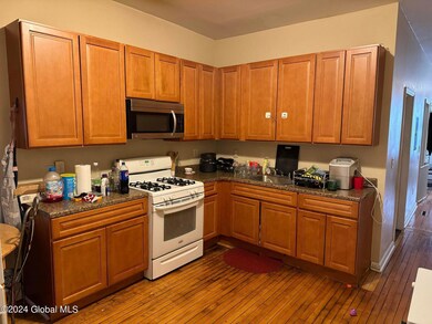 137 6th Ave, Troy, NY 12180 - photo 3