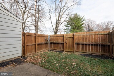 6457 Lamplighter Ridge, Glen Burnie, MD 21061 - photo 7