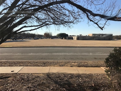 600 Timberline Dr, Hurst, TX 76053 - photo 6