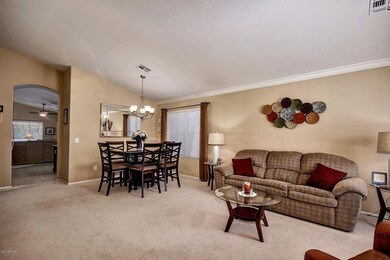 5754 E Glade