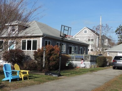 9 Fairfield Ave, Mattapoisett, MA 02739 - photo 2