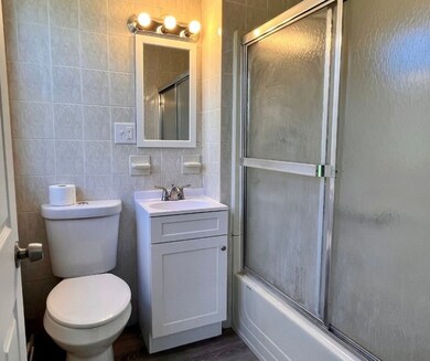 134 Englewood Ave, Pawtucket, RI 02860 - photo 7