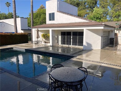 Covered Patio View Pool 22927 Dolorosa