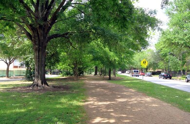 936 Heights Blvd unit 20, Houston, TX 77008 - photo 2