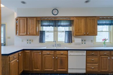 3771 Church View Rd, Emmaus, PA 18049 - photo 6