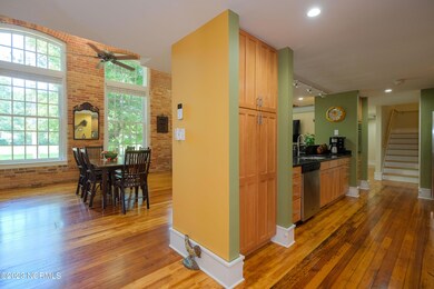 723 McMullan Ave unit 402, Edenton, NC 27932 - photo 5