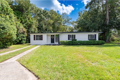 1304 W Pratt St-3