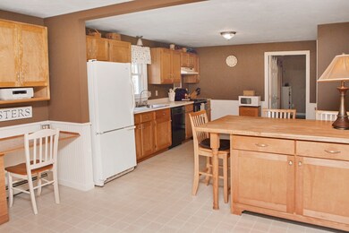 55 Wagon Wheel Rd, Plymouth, MA 02360 - photo 4