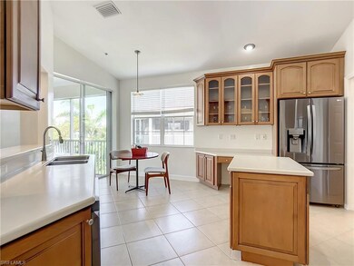 Large Island Kitchen