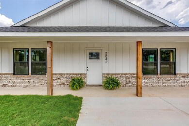2221 Comet Trail, Granbury, TX 76048 - photo 2