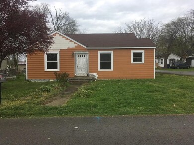 305 Oak St, Shelbyville, TN 37160 - photo 5