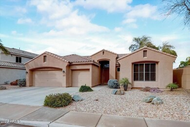 03-W Goldfinch Way-003