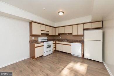 203 E Hampton Crossing Condiminiums unit E, Southampton, PA 18966 - photo 4