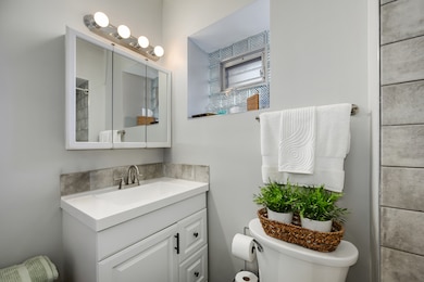 4257 N Lockwood Ave, Chicago, IL 60641 - photo 5