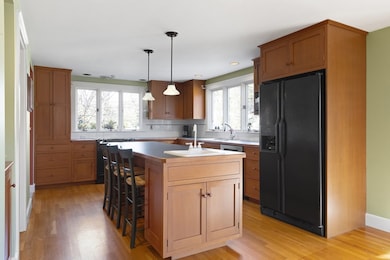 169 Maple St, Sherborn, MA 01770 - photo 7