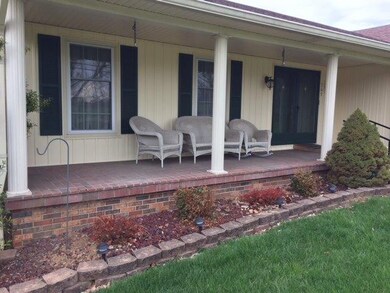 741 E Lexington St, Harrodsburg, KY 40330 - photo 5