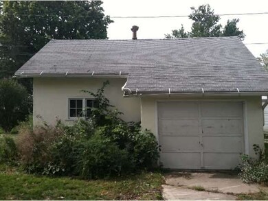 919 Davidson St, Defiance, OH 43512 - photo 3