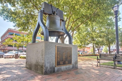 3275 Hilltop Cir, Marietta, GA 30066 - photo 6