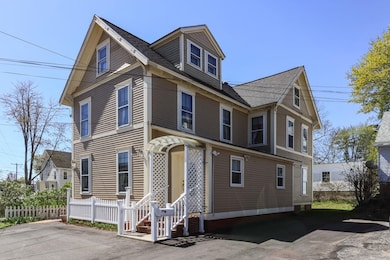 Commercial & Residential Mixed Use