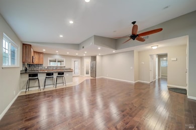 218 San Vicente Ct, Vacaville, CA 95687 - photo 6