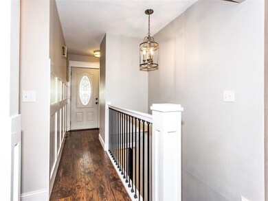 ENG WOOD FLOORS THROUGHOUT MAIN FLR