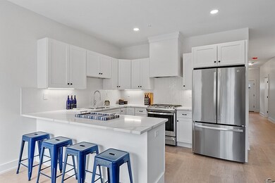 100 Albion Rd unit 401, Bedford, MA 01730 - photo 3