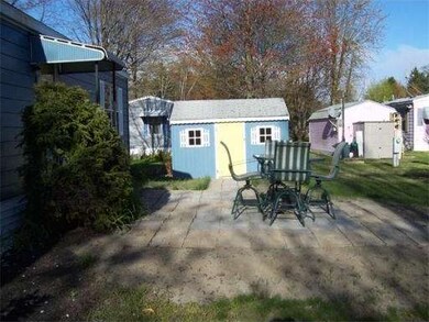 76 Lillian Ave, Seabrook, NH 03874 - photo 6