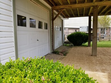 Attached Garage