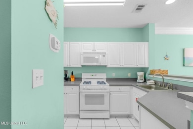 2252 Beach Dr unit 1304, Gulfport, MS 39507 - photo 7