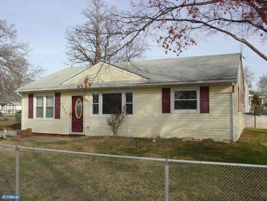 1375 Oriental Ave, Gloucester City, NJ 08030 - photo 4