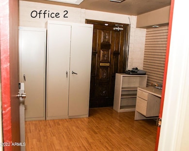 Uni. G Office 2