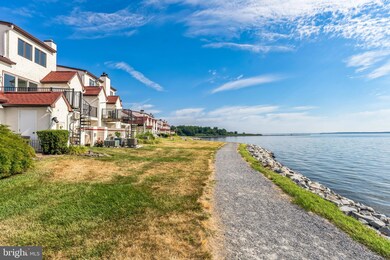 10H Queen Elizabeth Ct, Chester, MD 21619 - photo 2