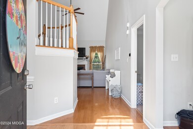 533 Edgefield Way-00523