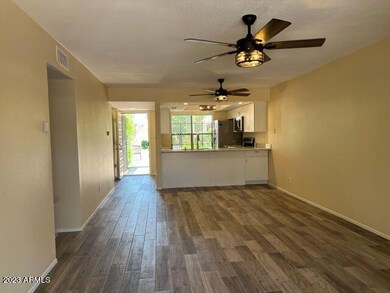 7719 E Columbine Way unit 113, Mesa, AZ 85208 - photo 3