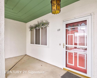 719 Kennely Rd unit E-69, Saginaw, MI 48609 - photo 6