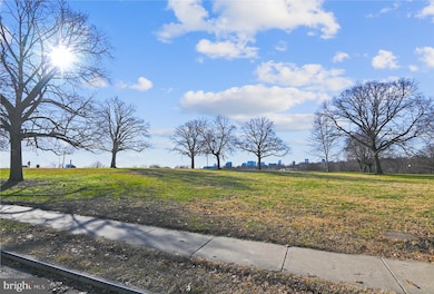 233 S Ellwood Ave, Baltimore, MD 21224 - photo 4