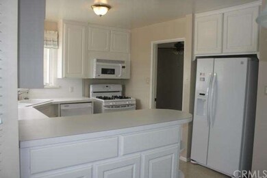 Nice size kitchen with gas stove and built-in micr