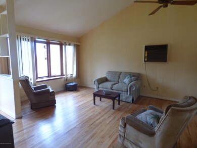 6 Crescent Dr, Neptune, NJ 07753 - photo 3