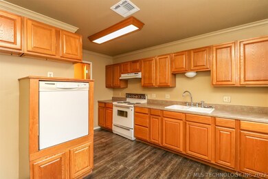 9180 Custer St, Sapulpa, OK 74066 - photo 6