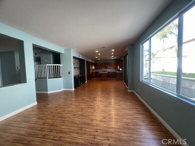 927 W Paramount St, Azusa, CA 91702 - photo 7