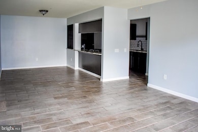 1300 Waters Edge Dr unit 1300, Newark, DE 19702 - photo 6