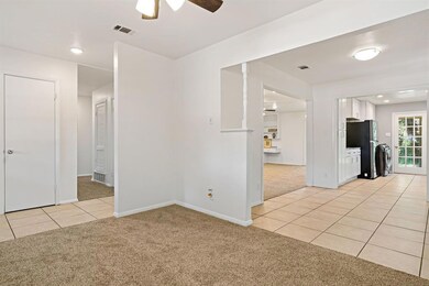 504 E Redbud Dr, Hurst, TX 76053 - photo 2