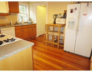 19 Sterling St unit 1, Somerville, MA 02144 - photo 2