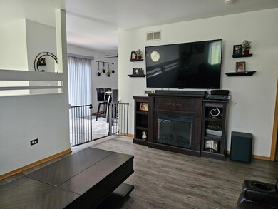 1802 11th St, Waukegan, IL 60085 - photo 5