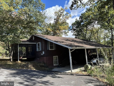 1378 Aspen Dr, Bunker Hill, WV 25413 - photo 2