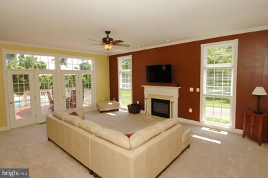 35484 Autumn Ridge Ct, Round Hill, VA 20141 - photo 6