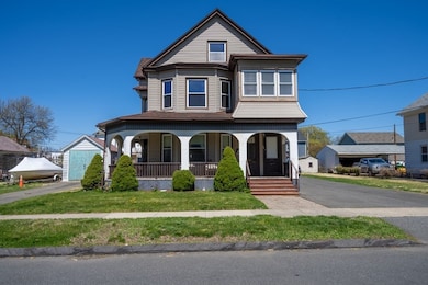 21 Ducharme Ave, Chicopee, MA 01013 - photo 4