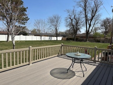 1218 Wilson St, Great Bend, KS 67530 - photo 6