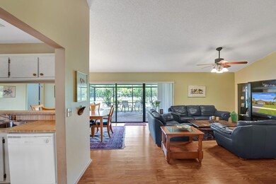 9722 Richmond Cir, Boca Raton, FL 33434 - photo 6