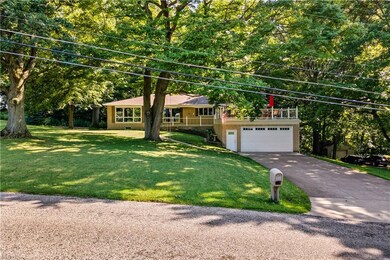 15877 Elmwood Dr, Doylestown, OH 44230 - photo 3